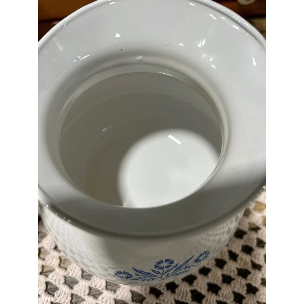 Vintage Corning Ware Blue Cornflower 6 Cup Teapot P-104 (No Lid)